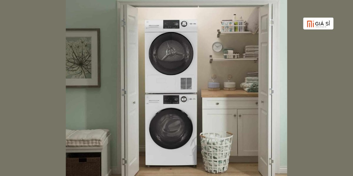 Có nên đặt máy sấy chồng lên máy giặt không?